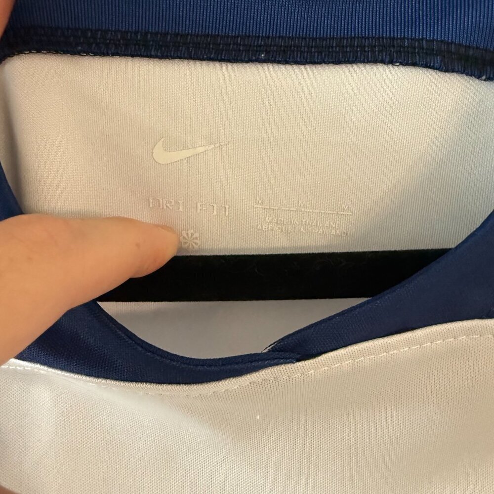 2022 England Luke Shaw Jersey Size Medium Color White Blue - Picture 5 of 6